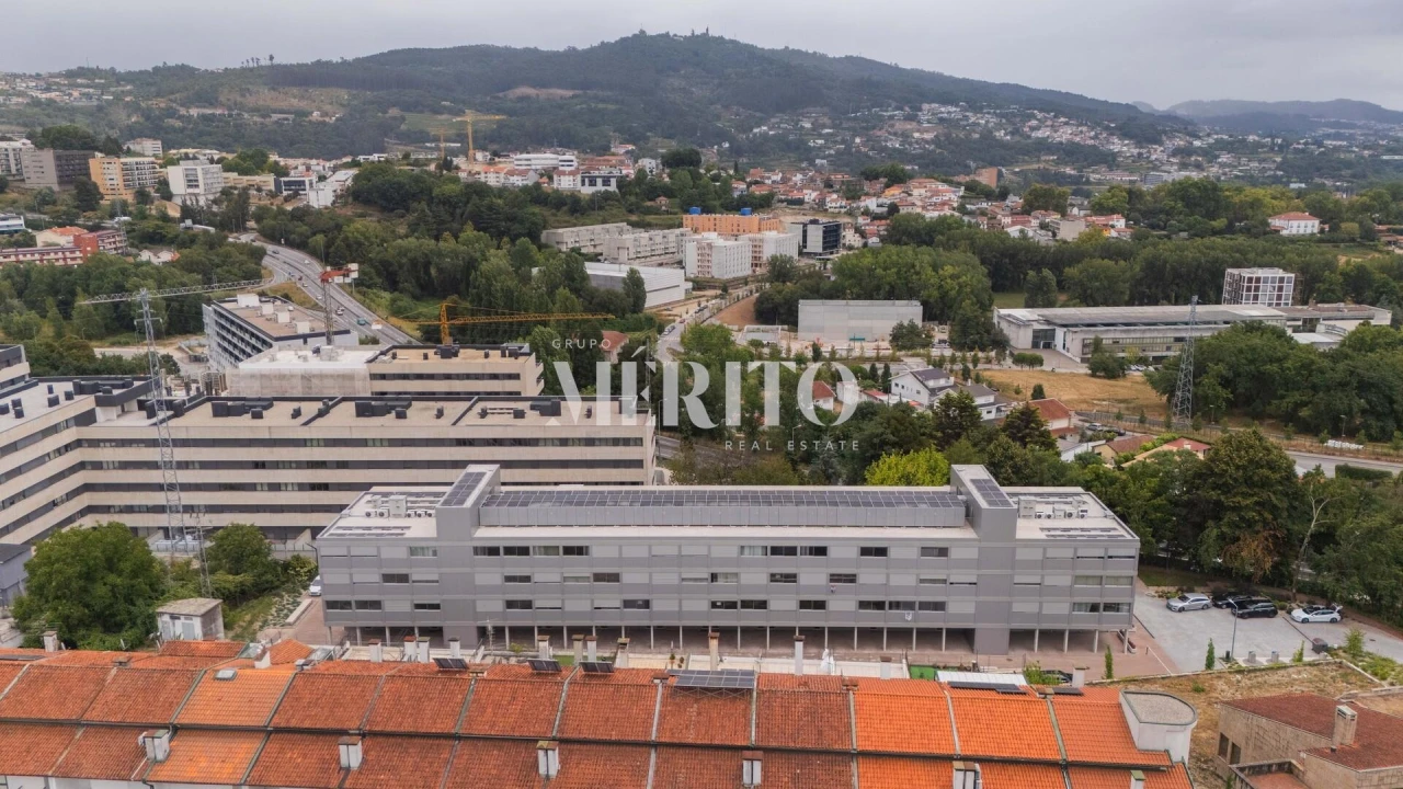 Apartamento T1 para Venda em Azurem Foto 6