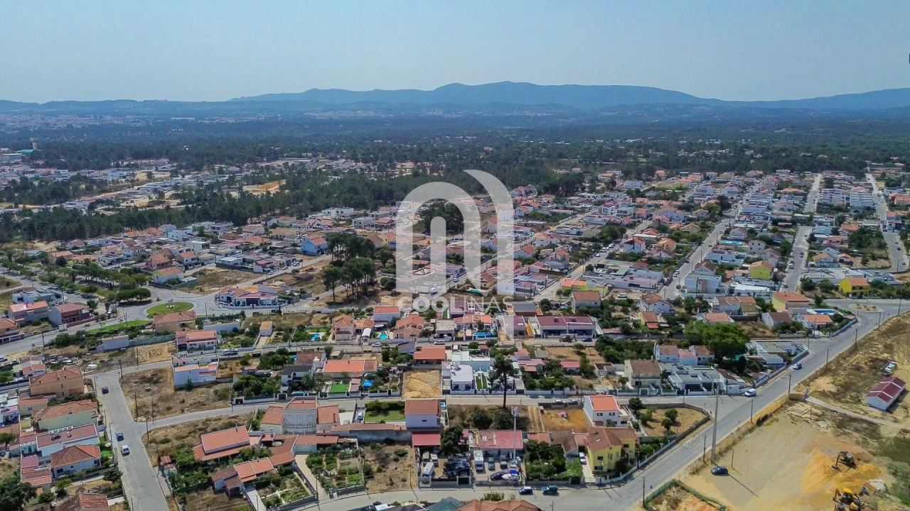 Moradia T3 para Venda em Fernao Ferro Foto 68