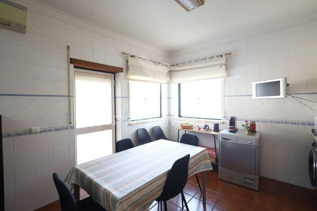 Apartamento T3 para Venda em Abrantes (São Vicente e São João) e Alferrarede Foto 13