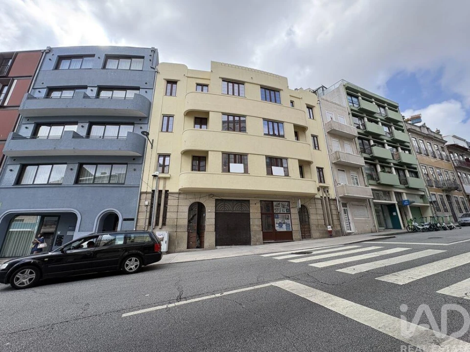 Prédio para Venda em Cedofeita, Santo Ildefonso, Sé, Miragaia, São Nicolau e Vitória Foto 3