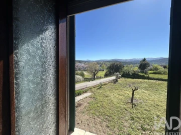 Moradia T5 para Venda em Côja e Barril de Alva