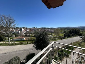 Moradia T5 para Venda em Côja e Barril de Alva