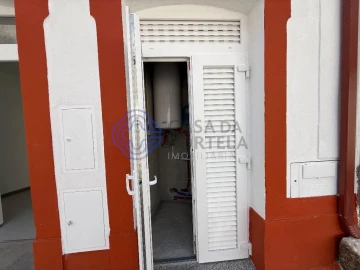 Moradia T3 para Venda em Lorvão