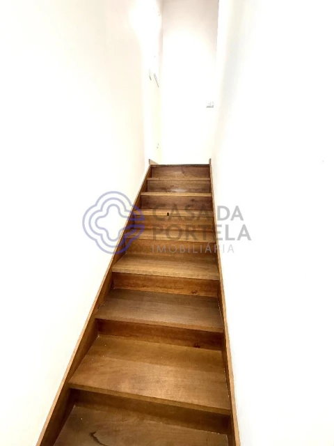 Moradia T3 para Venda em Lorvão