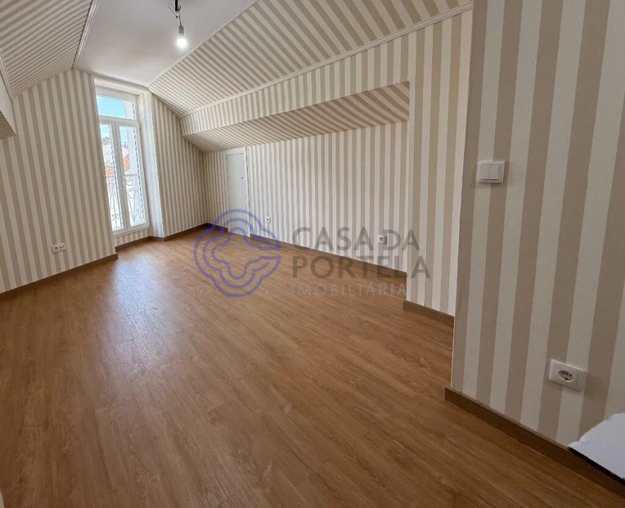 Moradia T3 para Venda em Lorvão Foto 11