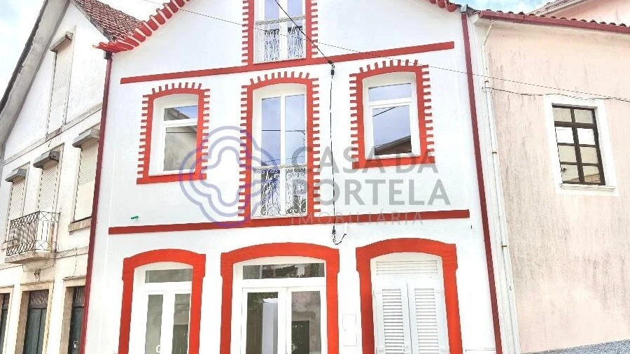 Moradia T3 para Venda em Lorvão