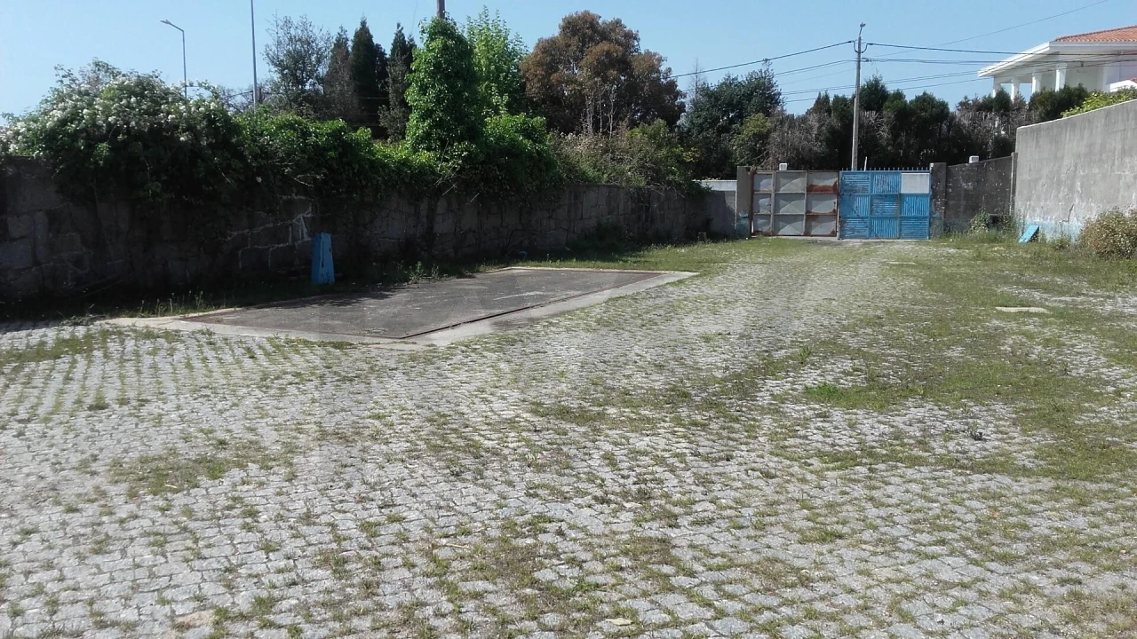 Armazém para Venda em Santa Maria de Lamas Foto 15