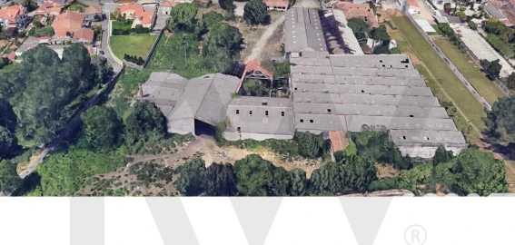 Armazém para Venda em Santa Maria de Lamas