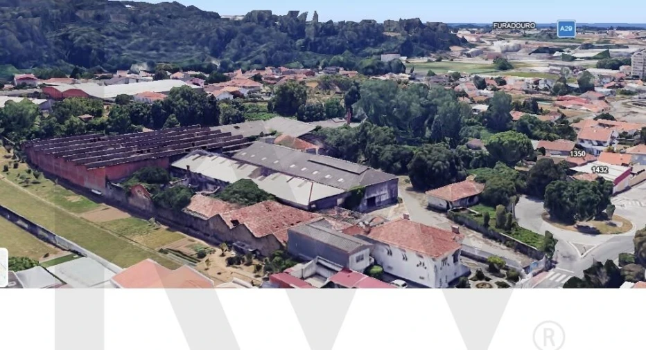 Armazém para Venda em Santa Maria de Lamas Foto 2