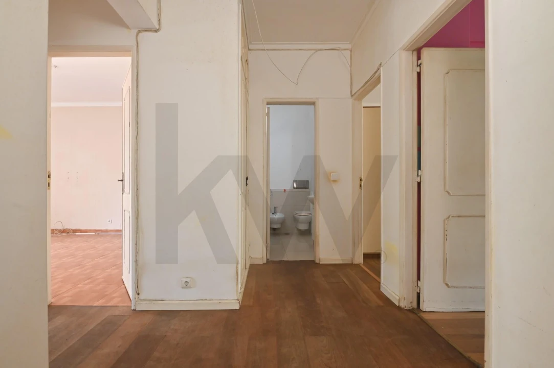 Apartamento T2 para Venda em Massamá e Monte Abraão Foto 15