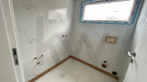 Moradia T3 para Venda em Fernao Ferro