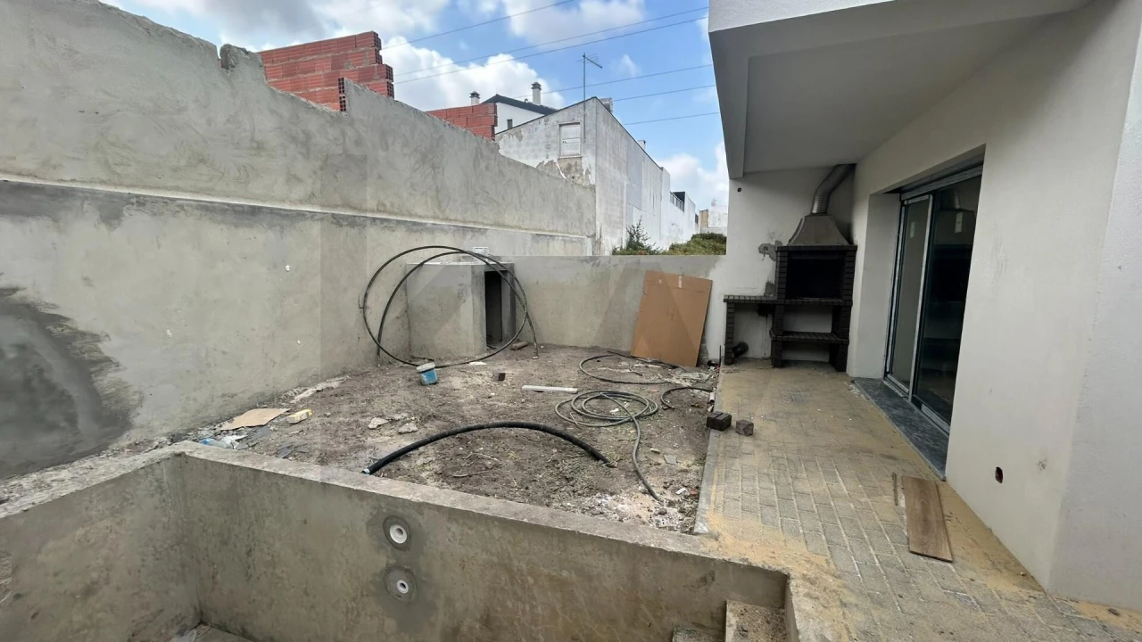 Moradia T3 para Venda em Fernao Ferro Foto 5