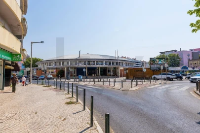 Apartamento T2 para Venda em Benfica
