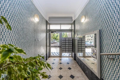 Apartamento T2 para Venda em Benfica