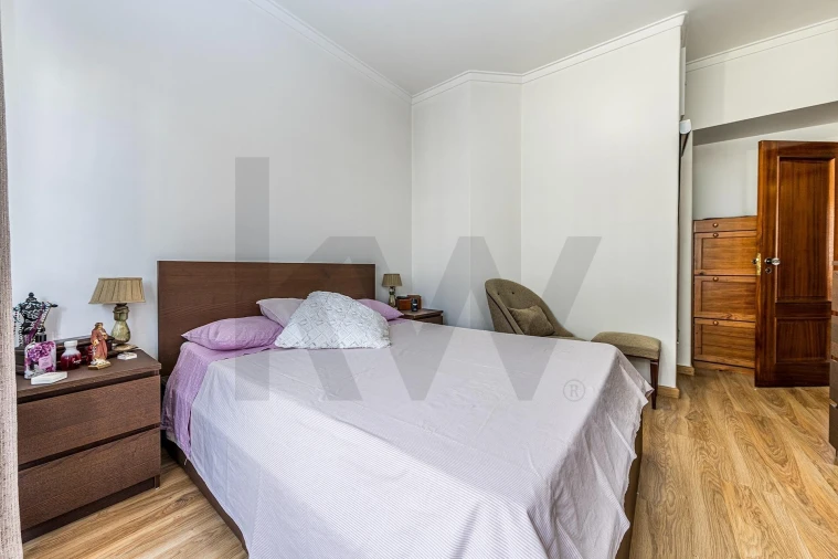 Apartamento T2 para Venda em Benfica Foto 21