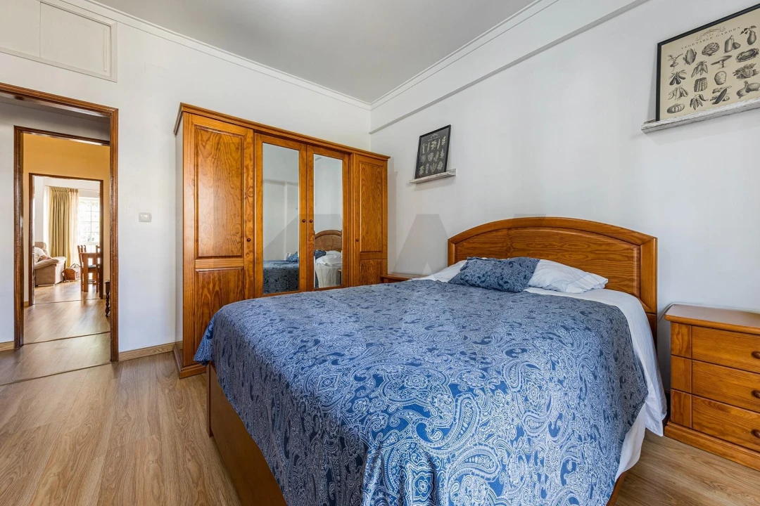 Apartamento T2 para Venda em Benfica Foto 16