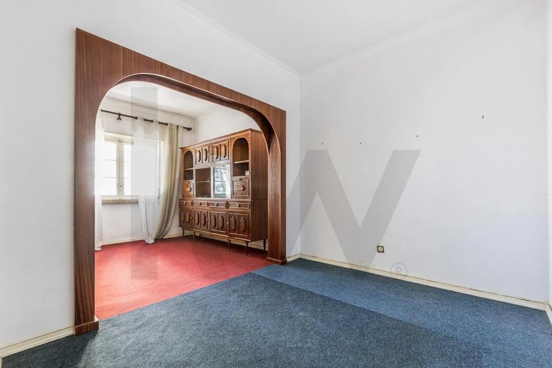 Apartamento T2 para Arrendamento em Alfragide Foto 3