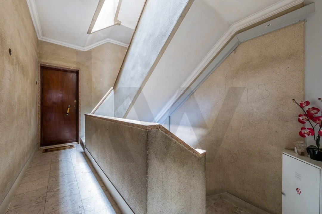Apartamento T2 para Arrendamento em Alfragide Foto 14