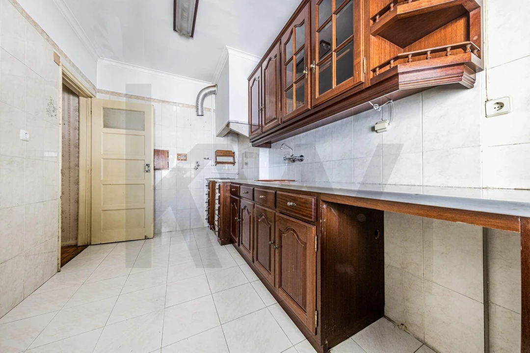 Apartamento T2 para Arrendamento em Alfragide Foto 12
