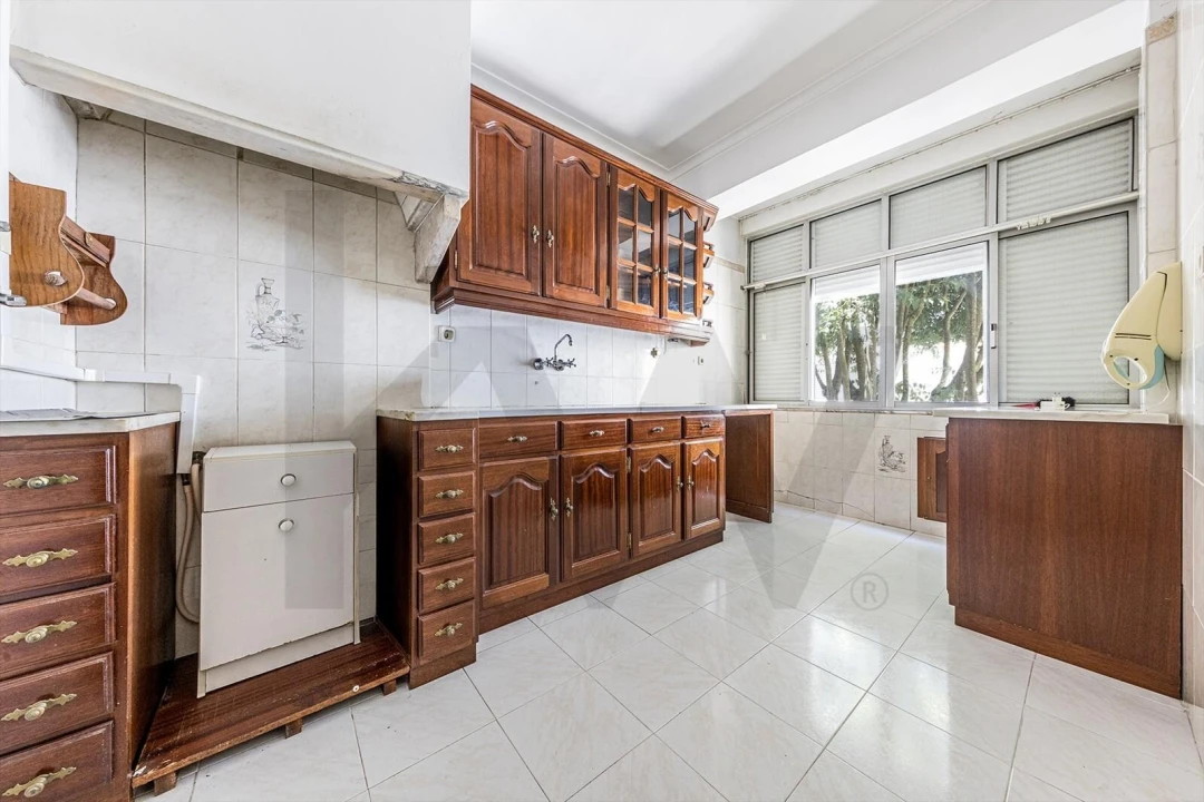 Apartamento T2 para Arrendamento em Alfragide Foto 11