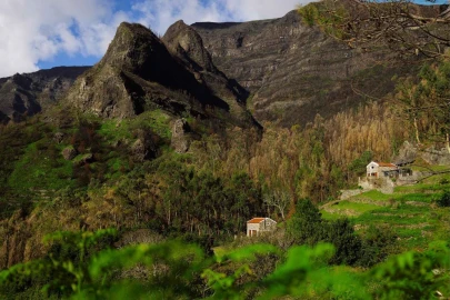 Moradia T2 para Venda em Serra de Agua