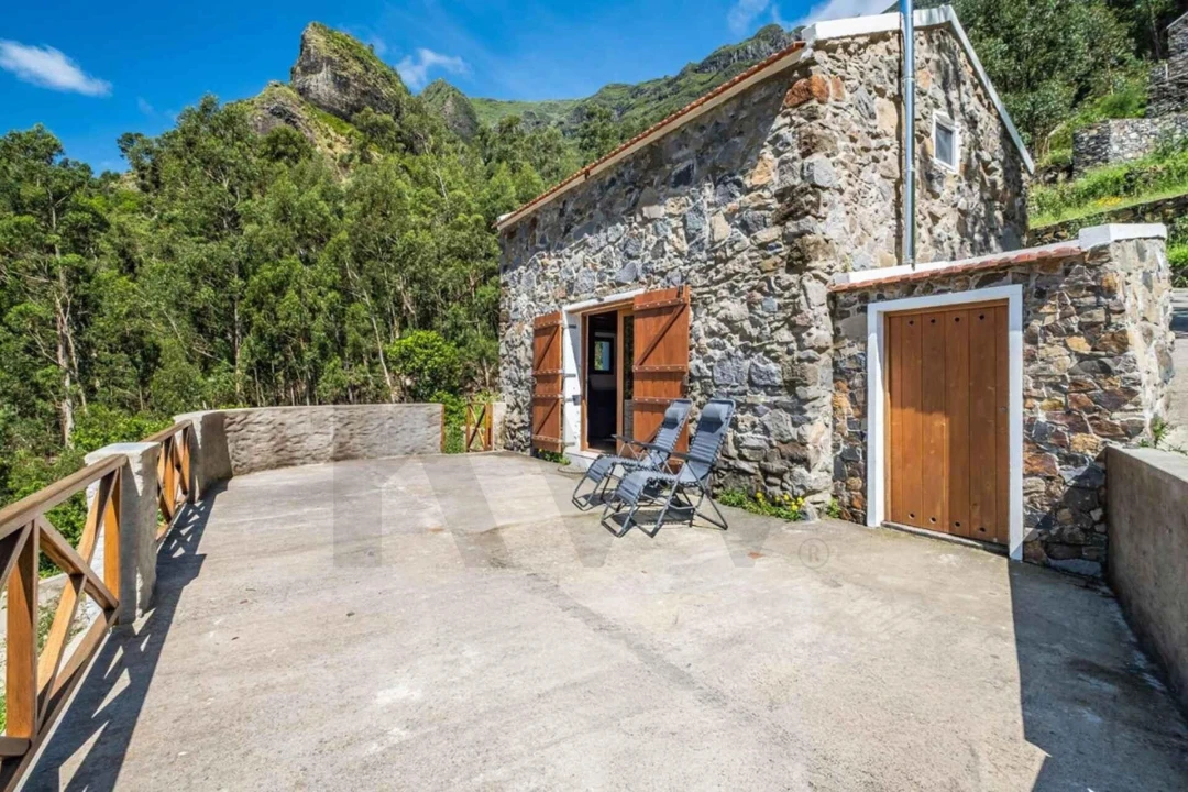 Moradia T2 para Venda em Serra de Agua Foto 72