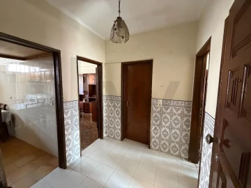 Apartamento T2 para Venda em Baixa da Banheira e Vale da Amoreira