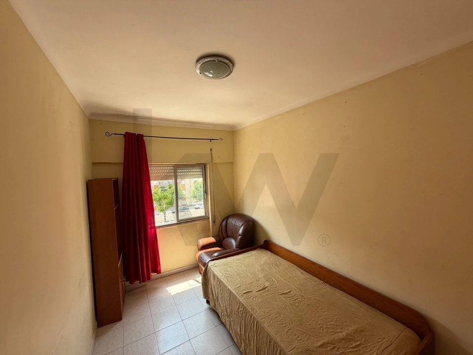 Apartamento T2 para Venda em Baixa da Banheira e Vale da Amoreira Foto 8