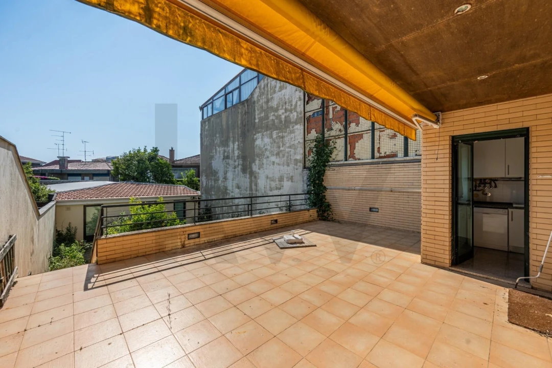 Apartamento T2 para Arrendamento em São Mamede de Infesta e Senhora da Hora Foto 1