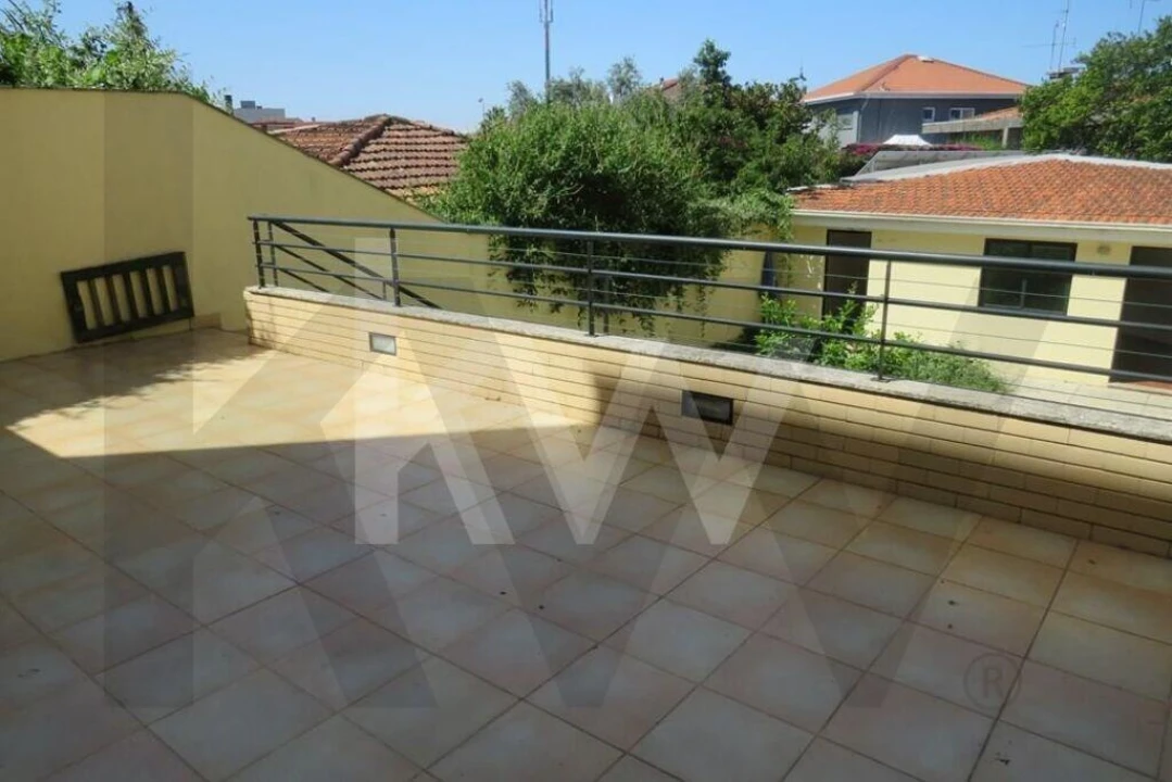 Apartamento T2 para Arrendamento em São Mamede de Infesta e Senhora da Hora Foto 6