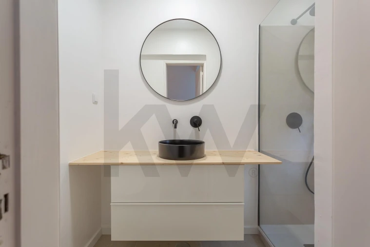 Apartamento T4 para Arrendamento em Algés, Linda-A-Velha e Cruz Quebrada-Dafundo Foto 36