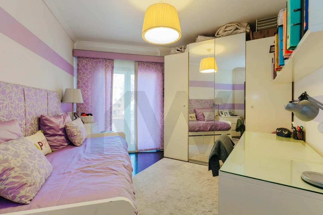 Apartamento T2 para Arrendamento em Carnide Foto 26
