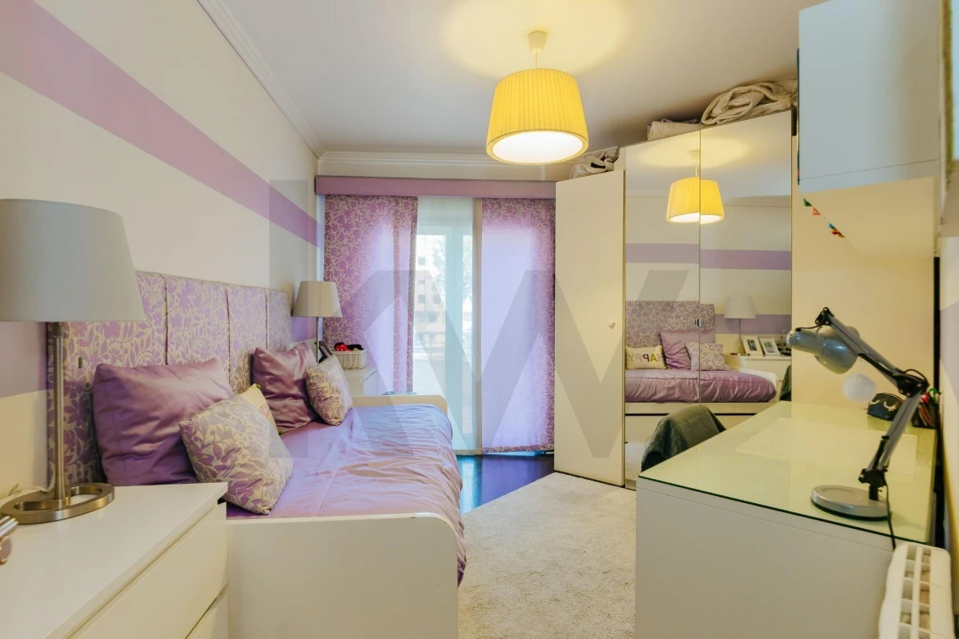 Apartamento T2 para Arrendamento em Carnide Foto 25