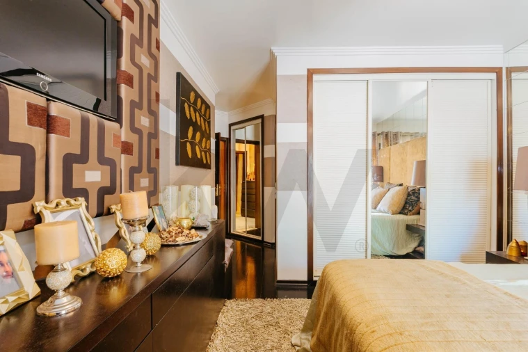 Apartamento T2 para Arrendamento em Carnide Foto 35