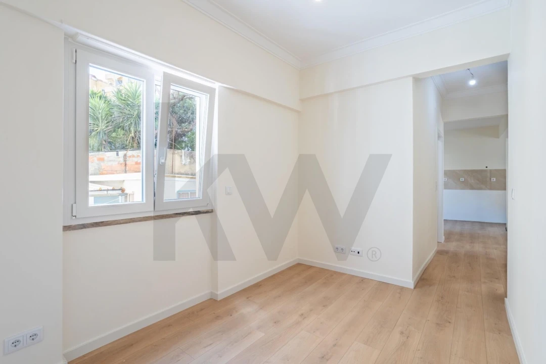 Apartamento T2 para Venda em Penha de França Foto 14