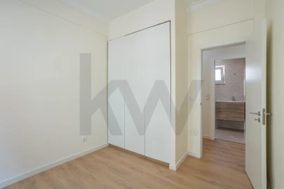Apartamento T2 para Venda em Penha de França