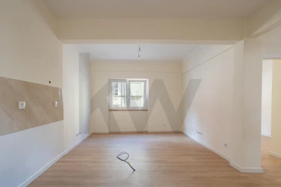 Apartamento T2 para Venda em Penha de França