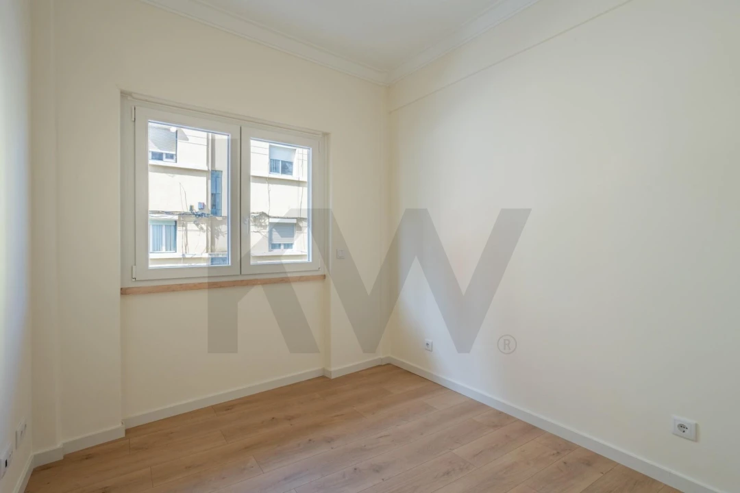 Apartamento T2 para Venda em Penha de França Foto 29