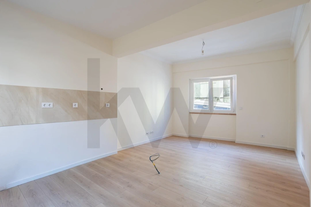Apartamento T2 para Venda em Penha de França Foto 4