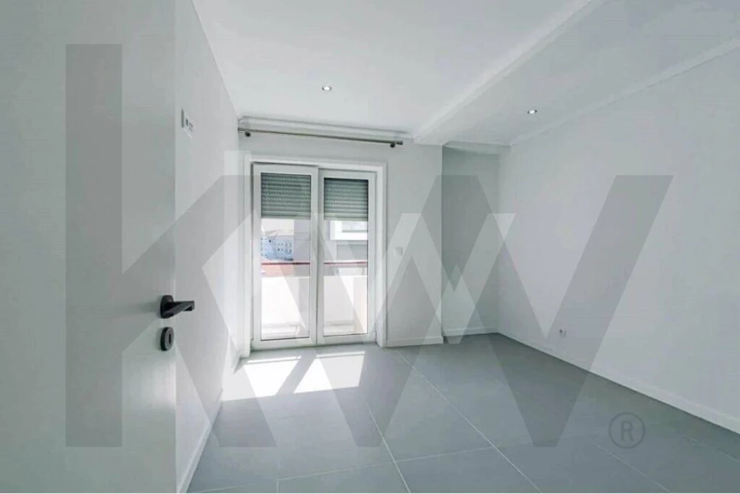 Apartamento T3 para Arrendamento em Requeixo, Nossa Senhora de Fátima e Nariz Foto 17
