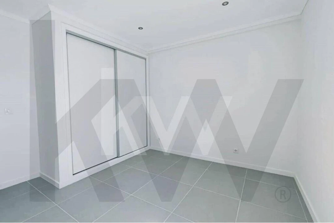 Apartamento T3 para Arrendamento em Requeixo, Nossa Senhora de Fátima e Nariz Foto 24