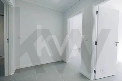 Apartamento T3 para Arrendamento em Requeixo, Nossa Senhora de Fátima e Nariz