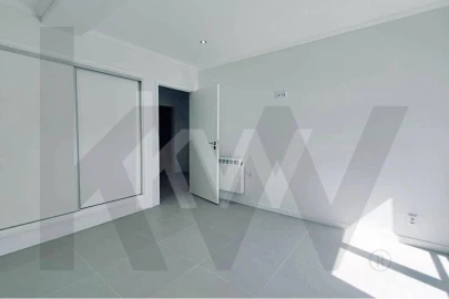 Apartamento T3 para Arrendamento em Requeixo, Nossa Senhora de Fátima e Nariz