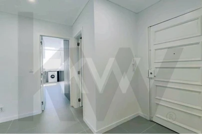 Apartamento T3 para Arrendamento em Requeixo, Nossa Senhora de Fátima e Nariz