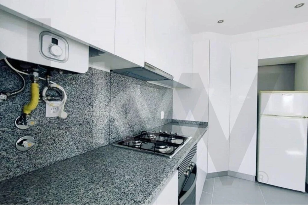 Apartamento T3 para Arrendamento em Requeixo, Nossa Senhora de Fátima e Nariz Foto 9
