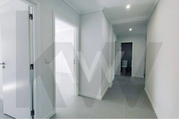 Apartamento T3 para Arrendamento em Requeixo, Nossa Senhora de Fátima e Nariz Foto 13