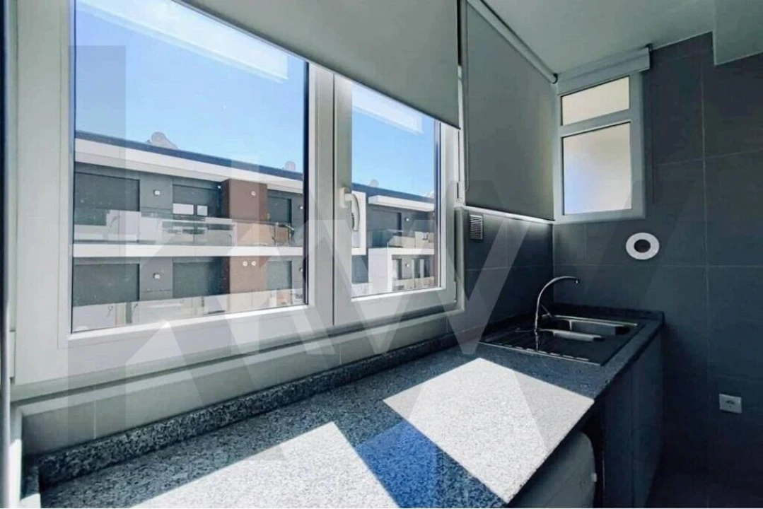 Apartamento T3 para Arrendamento em Requeixo, Nossa Senhora de Fátima e Nariz Foto 8