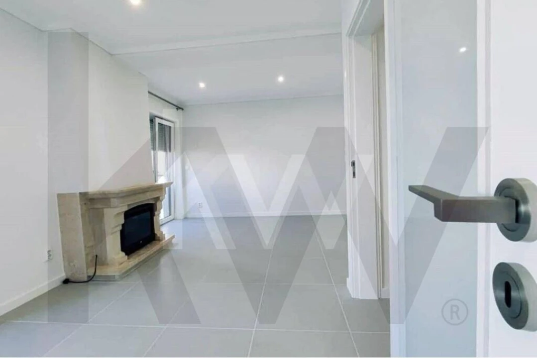 Apartamento T3 para Arrendamento em Requeixo, Nossa Senhora de Fátima e Nariz Foto 3
