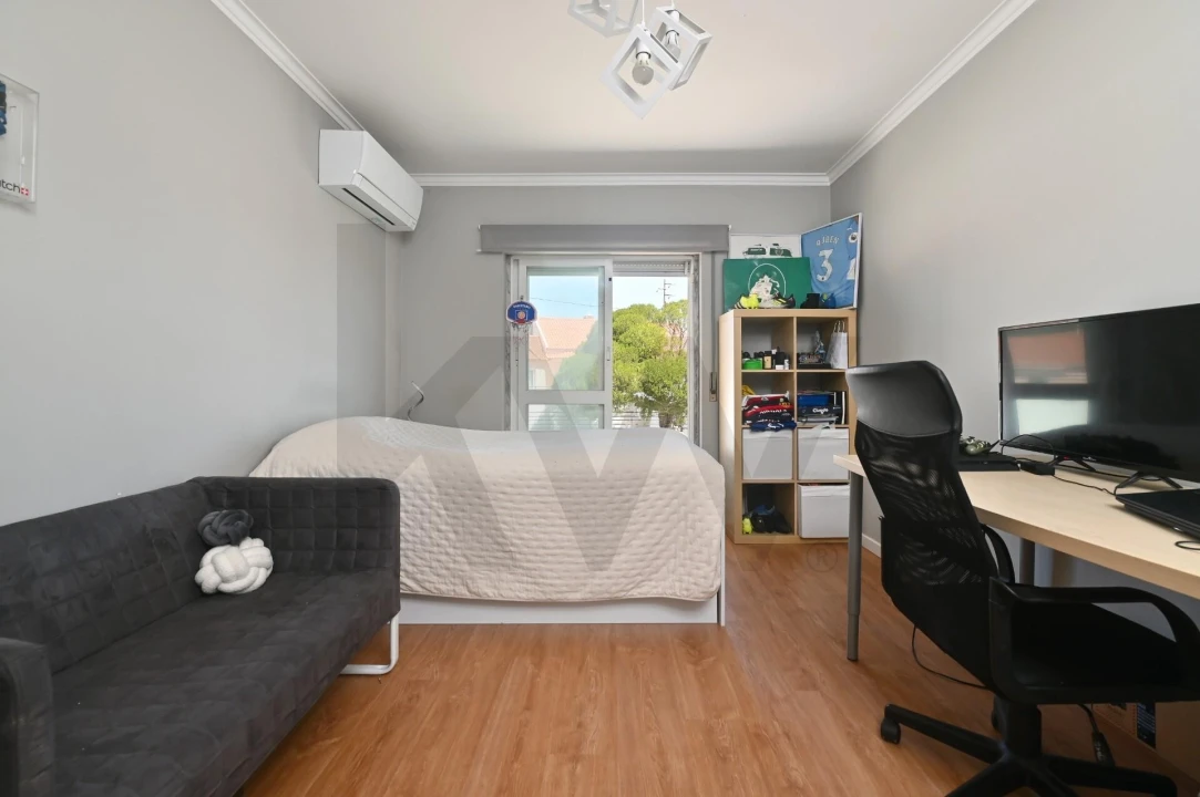 Apartamento T3 para Venda em Queluz e Belas Foto 17