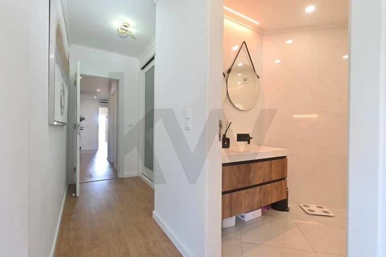 Apartamento T3 para Venda em Queluz e Belas Foto 20